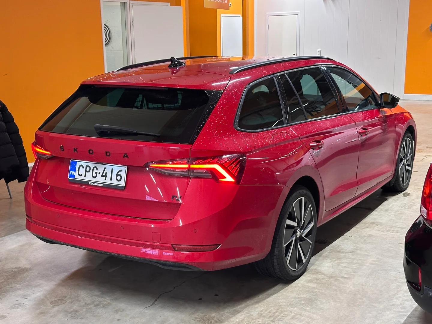 Car Image - 5pjcyyT5xoudpISLSug44V