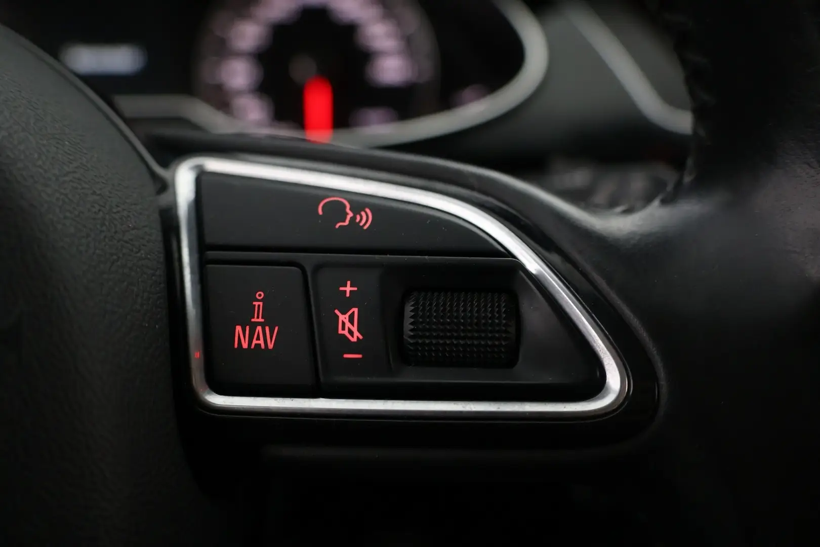 Car Image - 3ULgZZfMflr7hxIRCQtjzQ