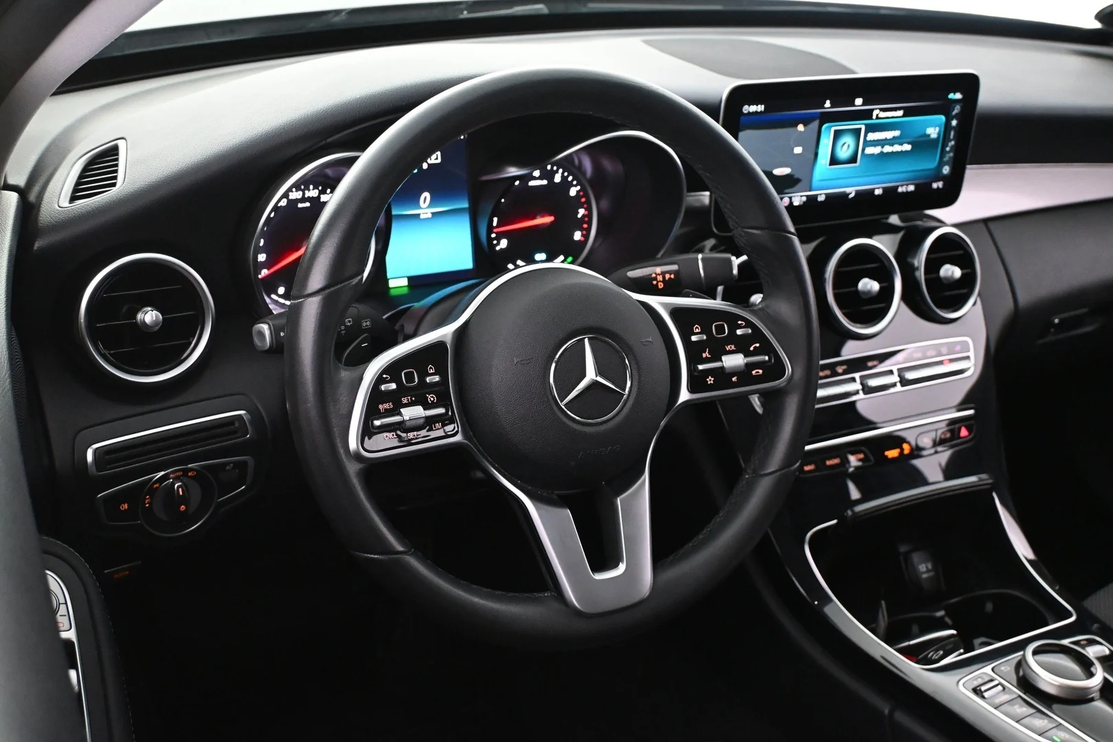 Car Image - 52RjWIoCMkhhw8OQV6A41y