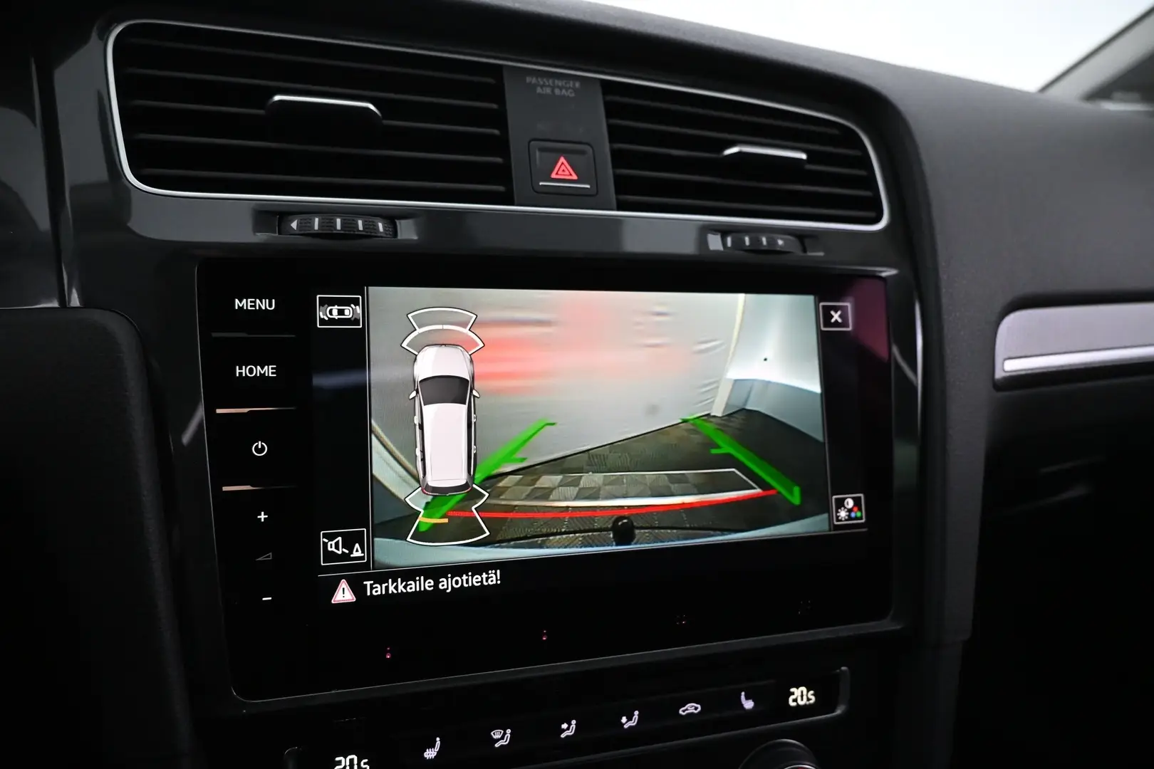 Car Image - 2Ci1aFuzDrb0JZcwJqEgKF