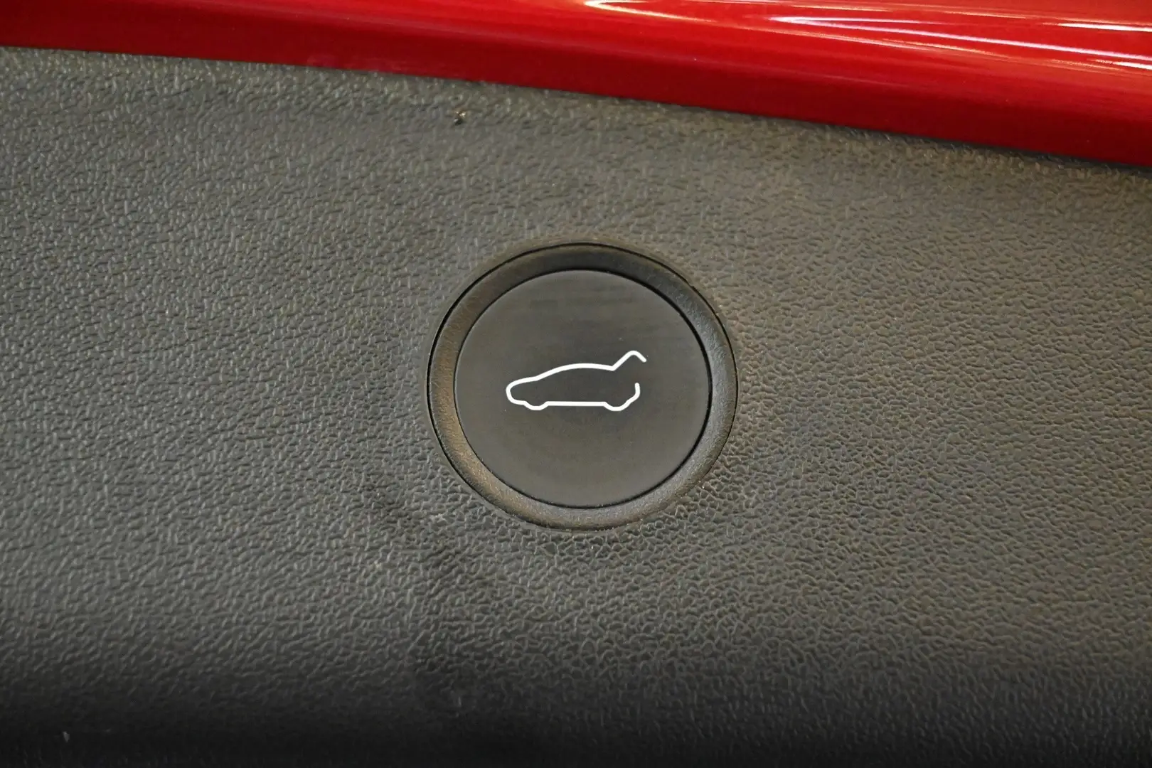 Car Image - 560ZiYk4nm4h6apQzeCViO
