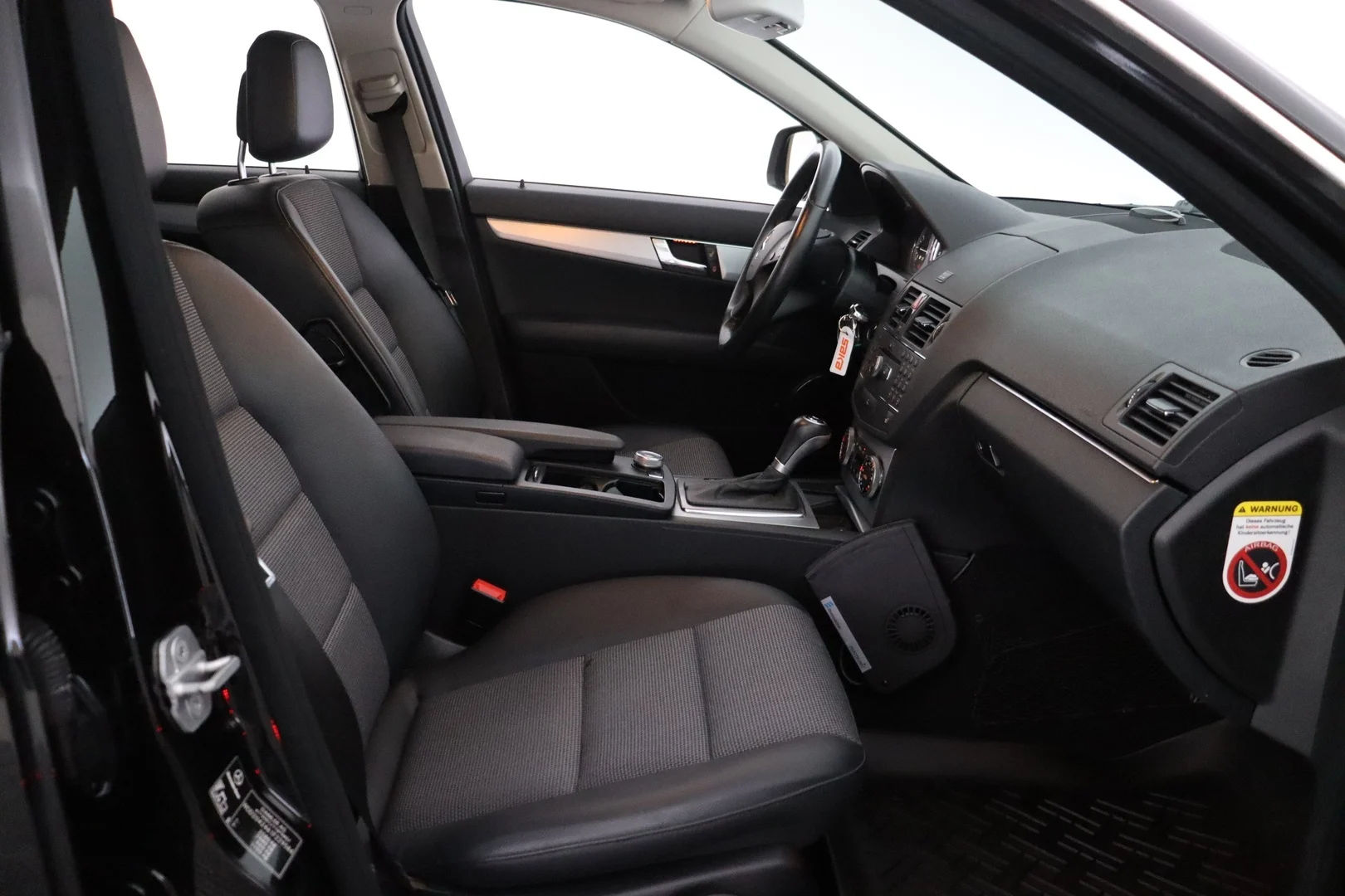 Car Image - 4QtBc7XJ2LVAp6dpCqZ0Pz