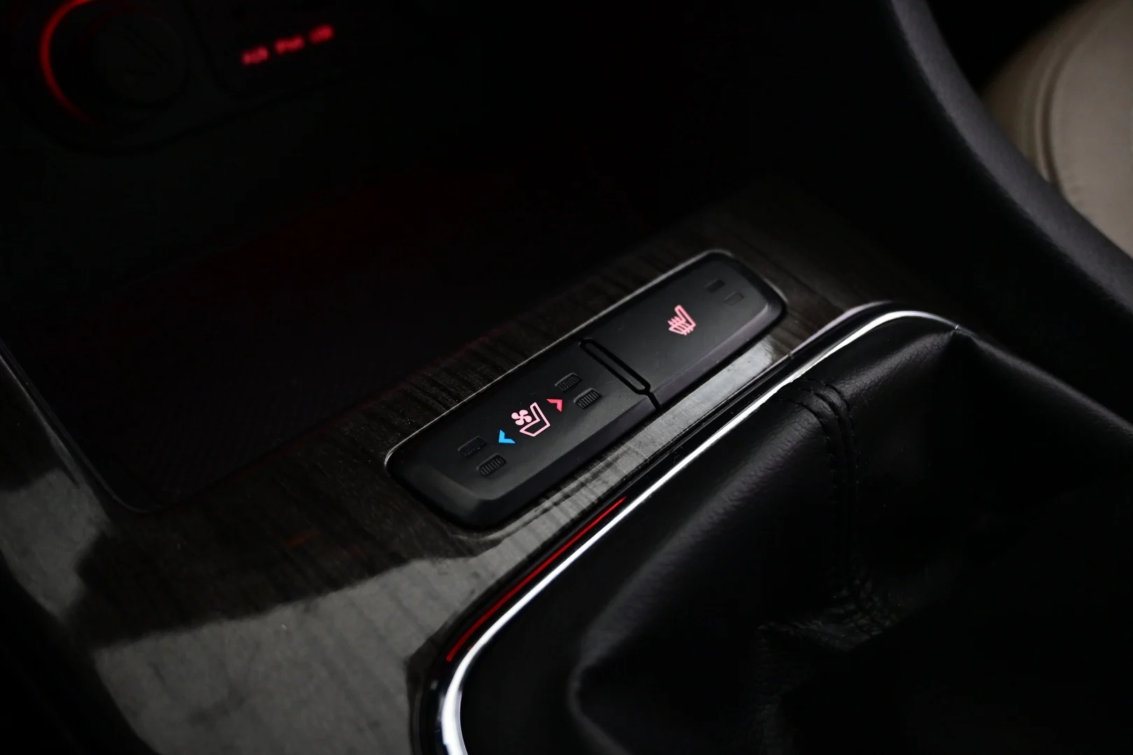 Car Image - 7pHnLydLOznneGtgmAotd1