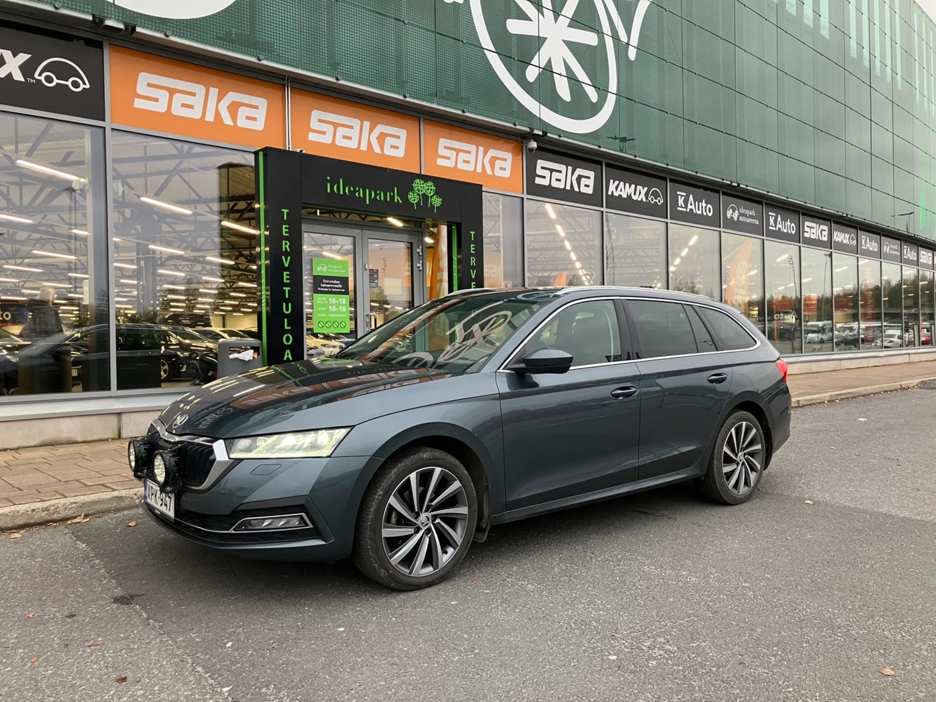 Car Image - 3Fda7g62idNH4w3essk1oG