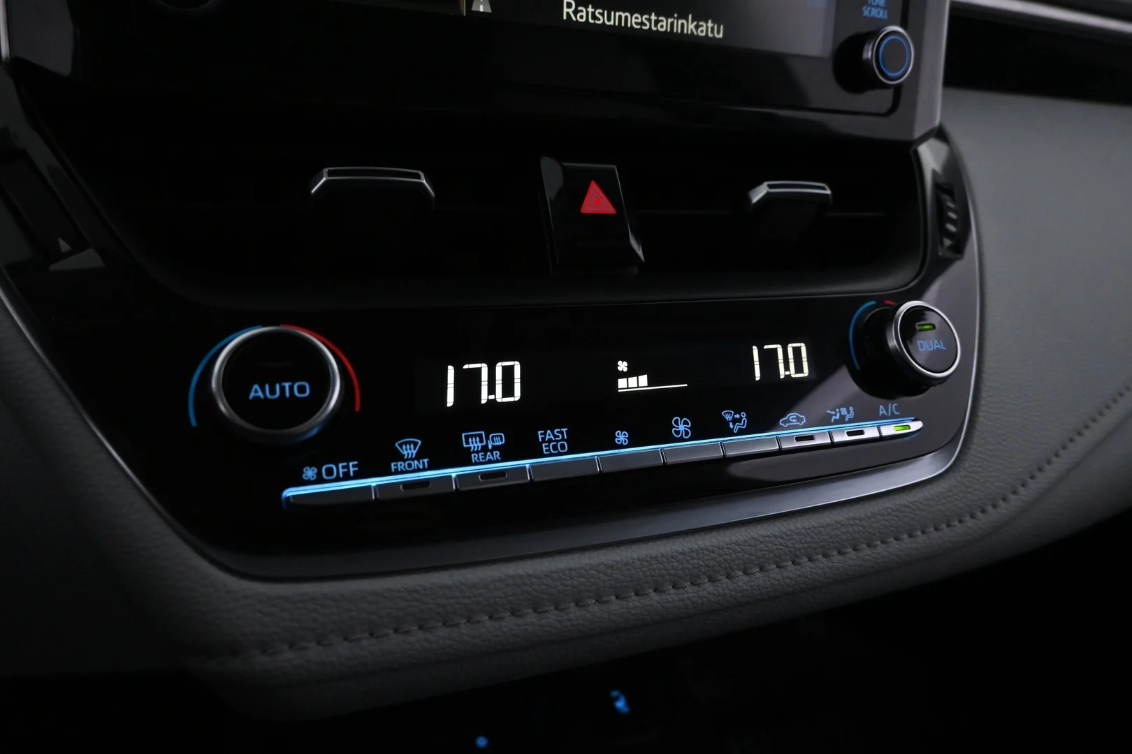 Car Image - 3MA4ACZvyUNNGXO9PeNb7z