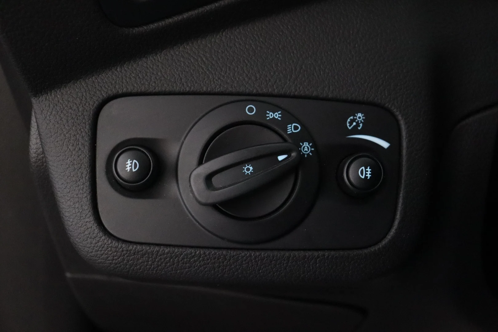 Car Image - 29bfjHLQrsexh7DAoMSAfK