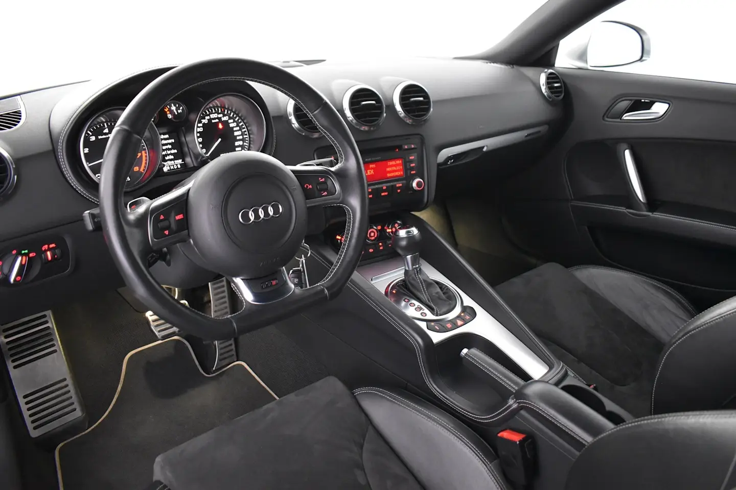 Car Image - 5qE184vT2qtclcE37GxlMZ