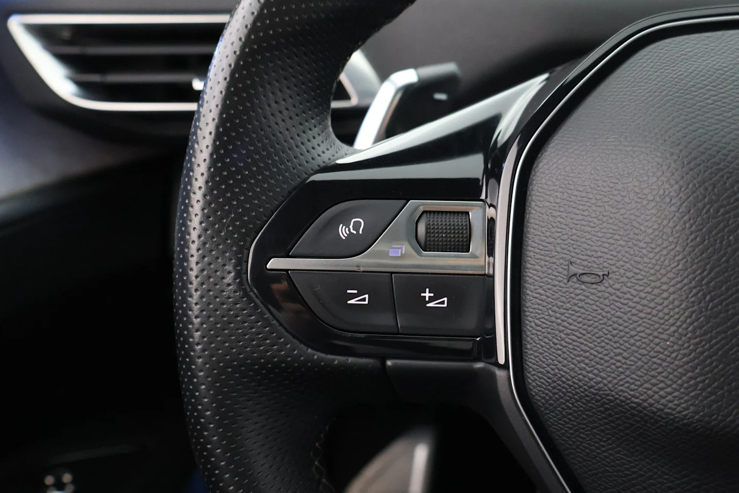 Car Image - 1UJ7oJYFwspbTuv6lFyBbv