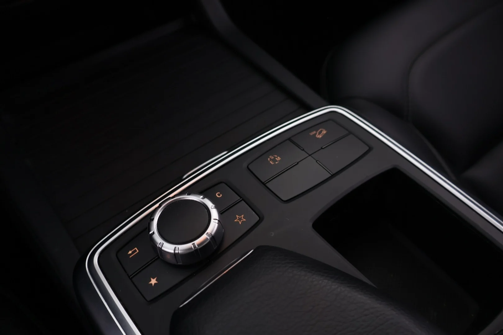 Car Image - 7fOuCDKxnhbLieUj0f0TiS