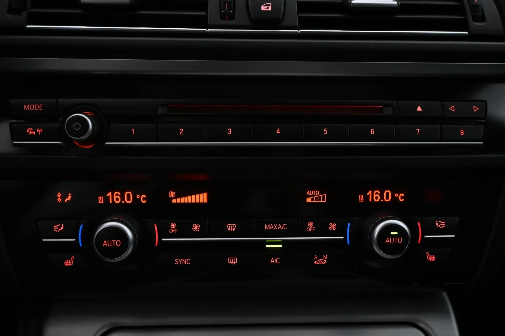Car Image - 5WIBnfsVy1T310zEmzGPzX