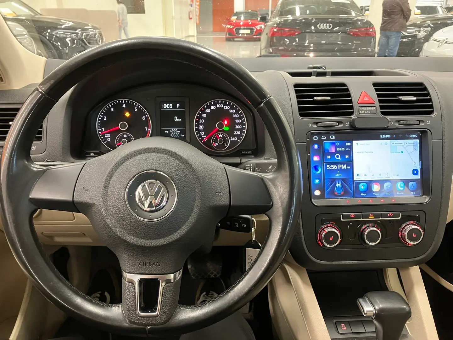 Car Image - RaUaaWJaW7pCJPC9mtwNO