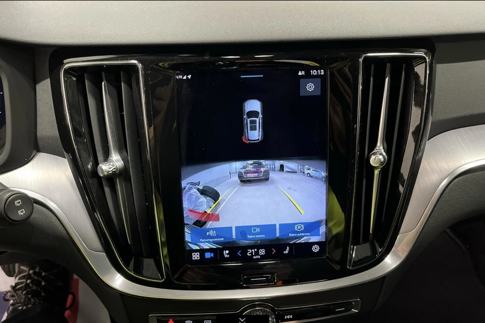 Car Image - 1fAOhlPki5Um34Jf8IlVPm