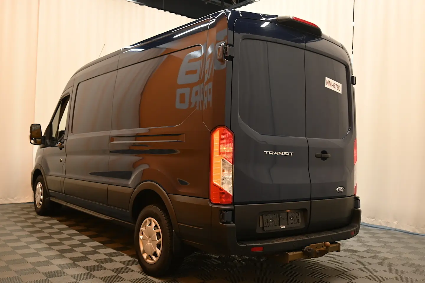Car Image - FM9l360Cb0BOVDy6NKXrm
