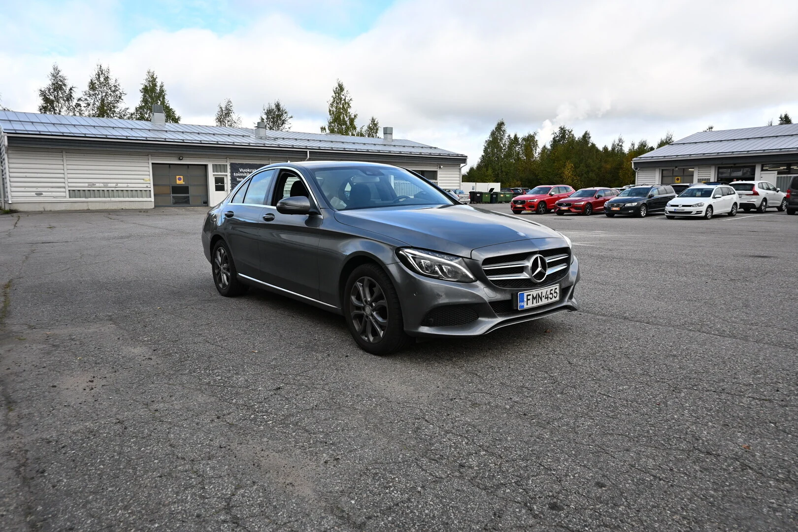 Car Image - 3ePo9bIywh3ByrWCmLWeyW