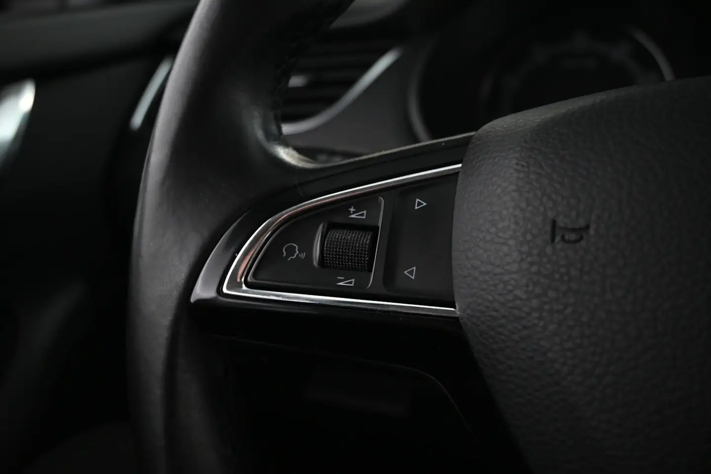 Car Image - 4qdfZVyQGR3c5NWRQheNto