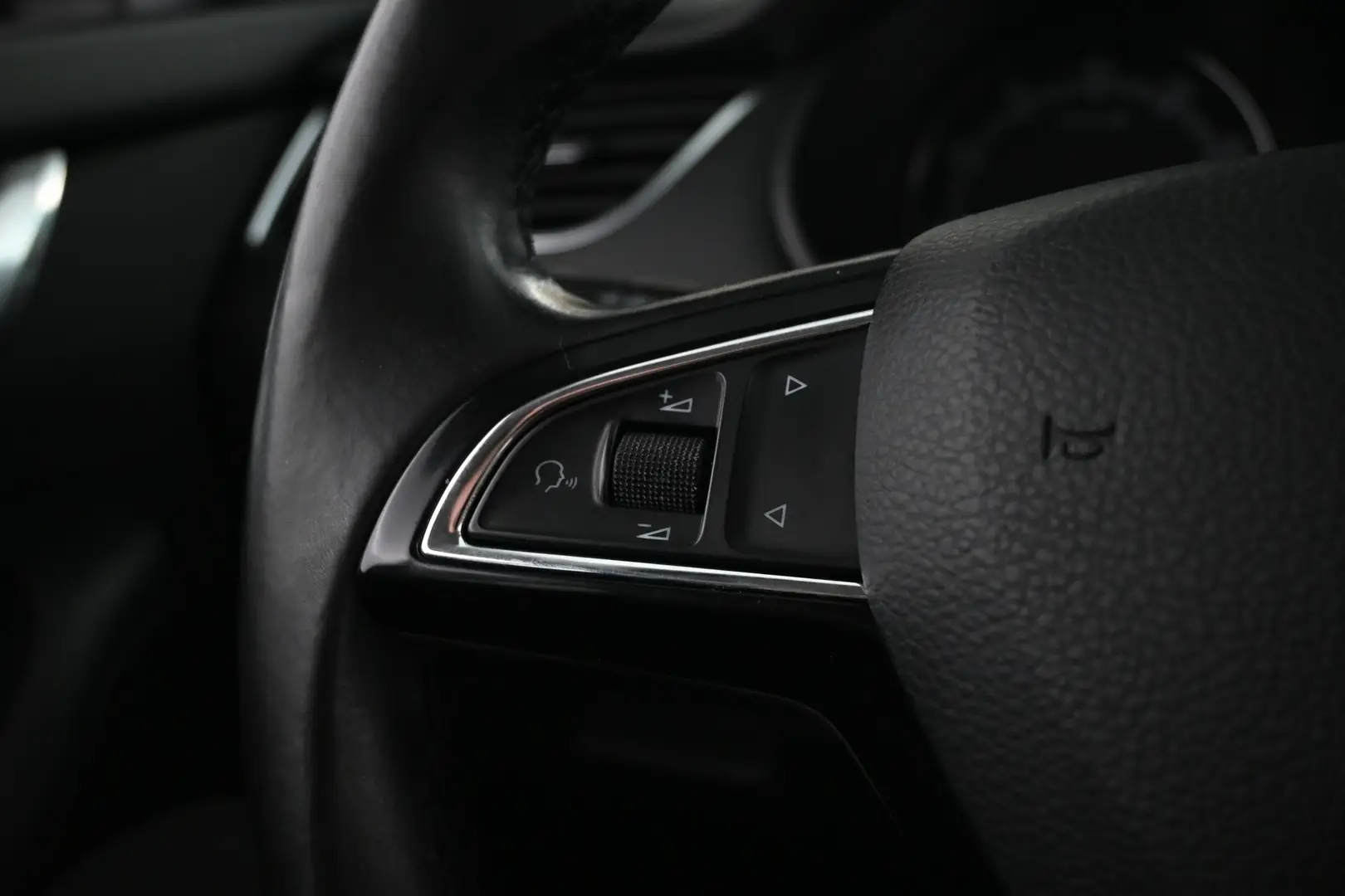 Car Image - 4qdfZVyQGR3c5NWRQheNto