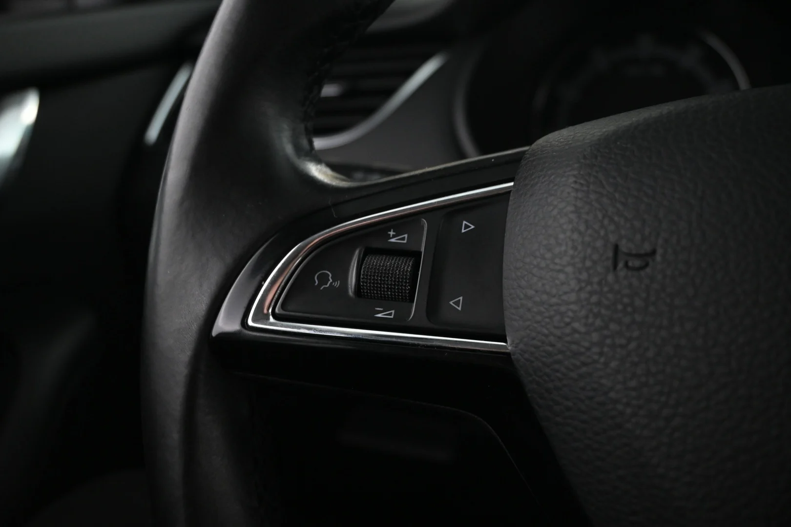 Car Image - 4qdfZVyQGR3c5NWRQheNto