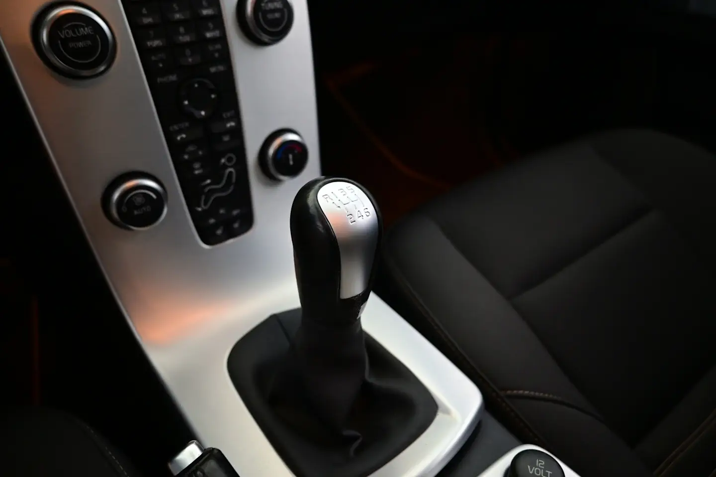 Car Image - 4Ibmovc0jOECYtMgzS9M64