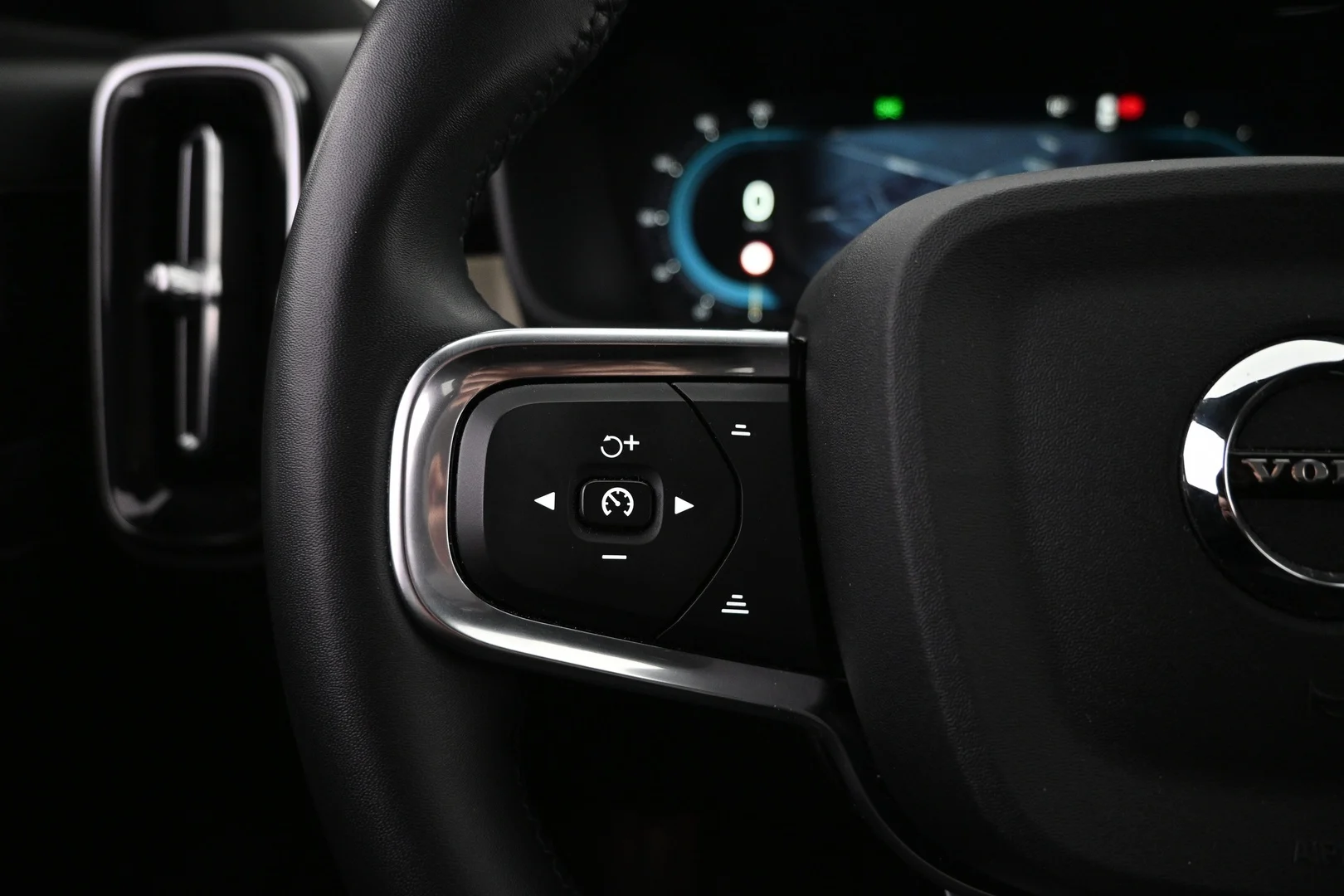 Car Image - 2KMtdDQWQxyVx5PM4By2IC