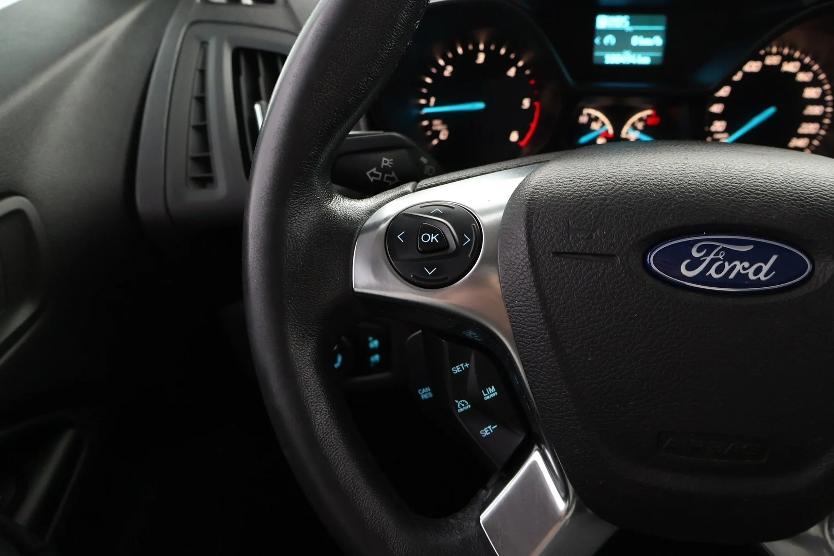 Car Image - 1gtpjNyzQn7qYCLwR1kwH3