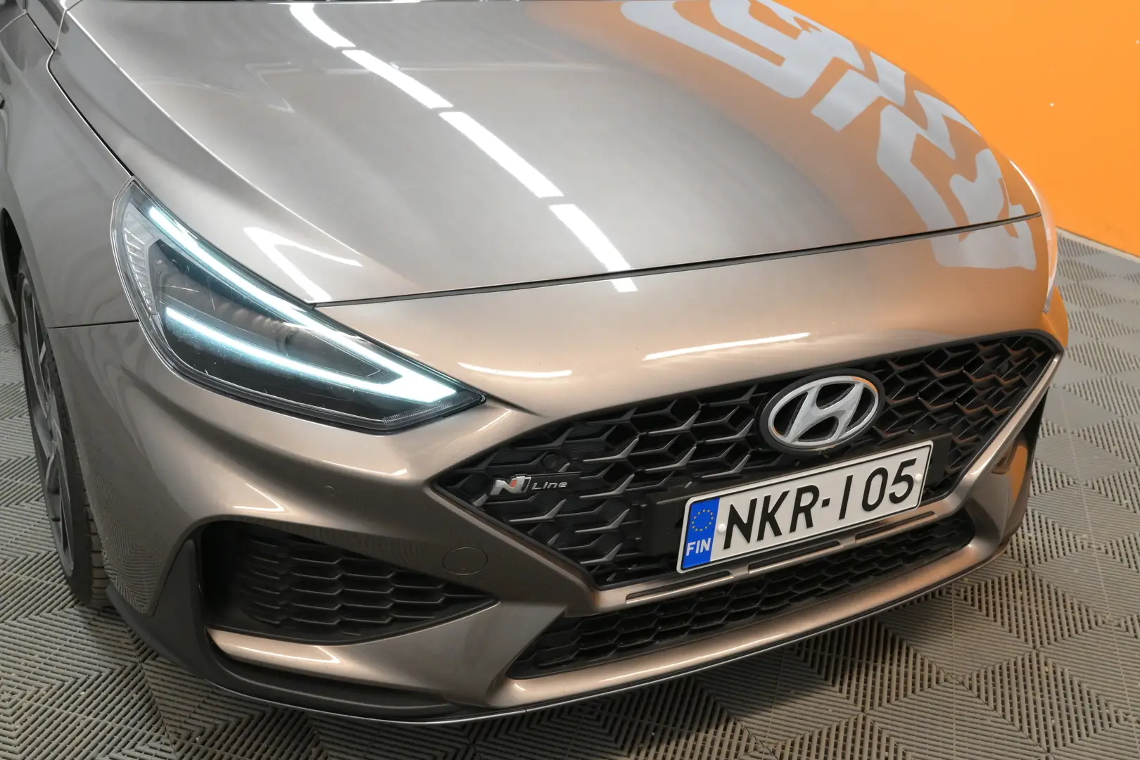 Car Image - 1uFz45u47rCosbxIWG1mxH