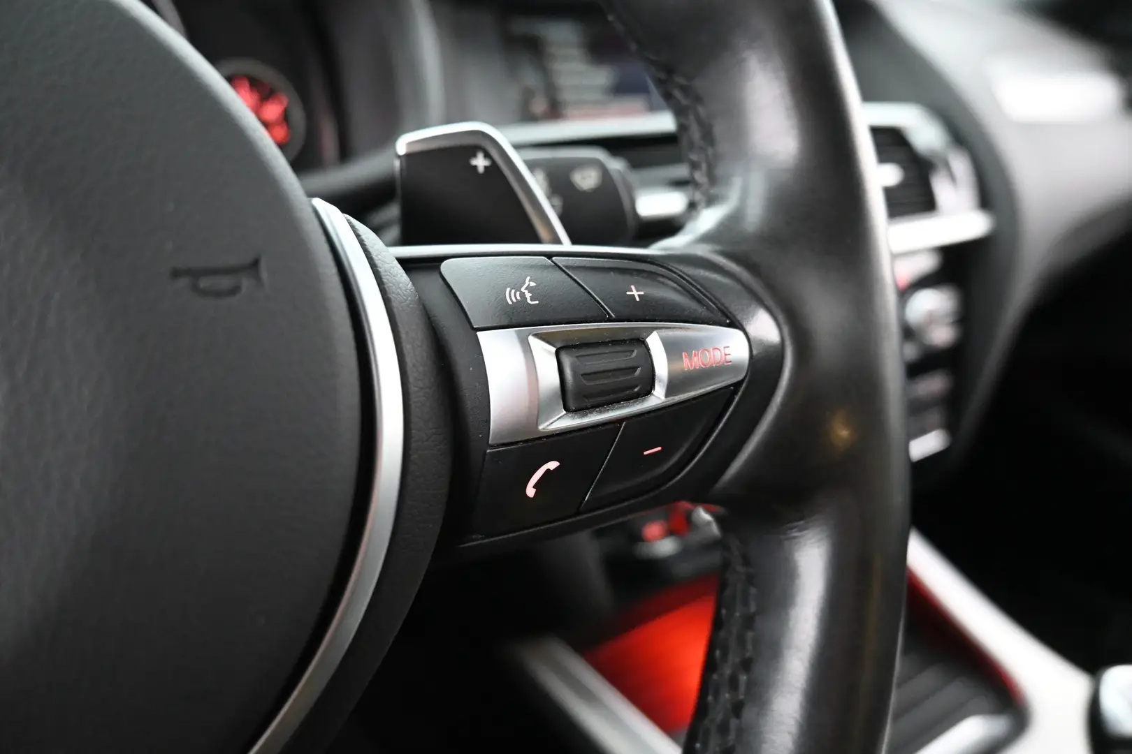 Car Image - 3bUTMojxKJzqC2QHhIrDre
