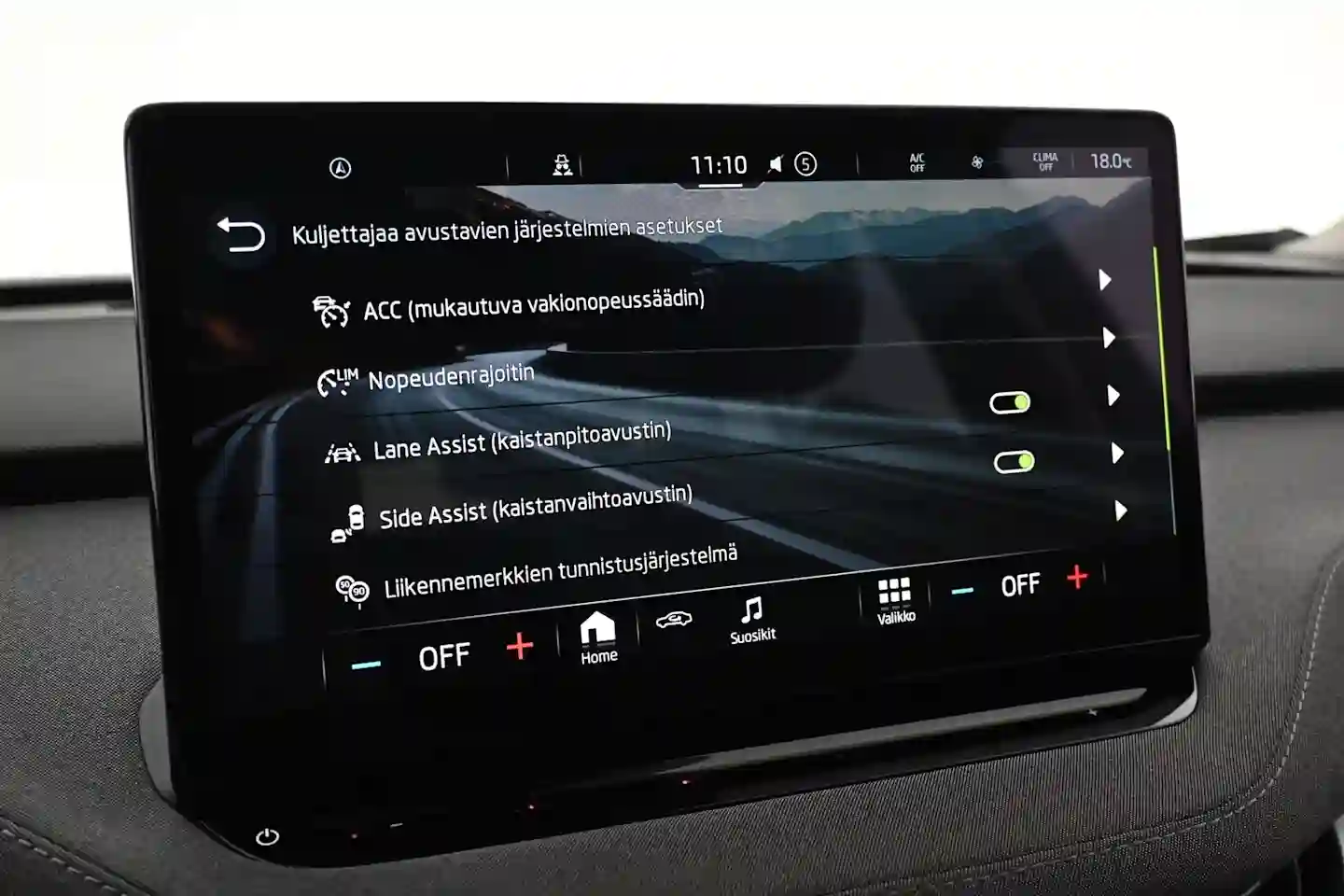 Car Image - 5xnCBnUjjXf2VUtVNMZV9M