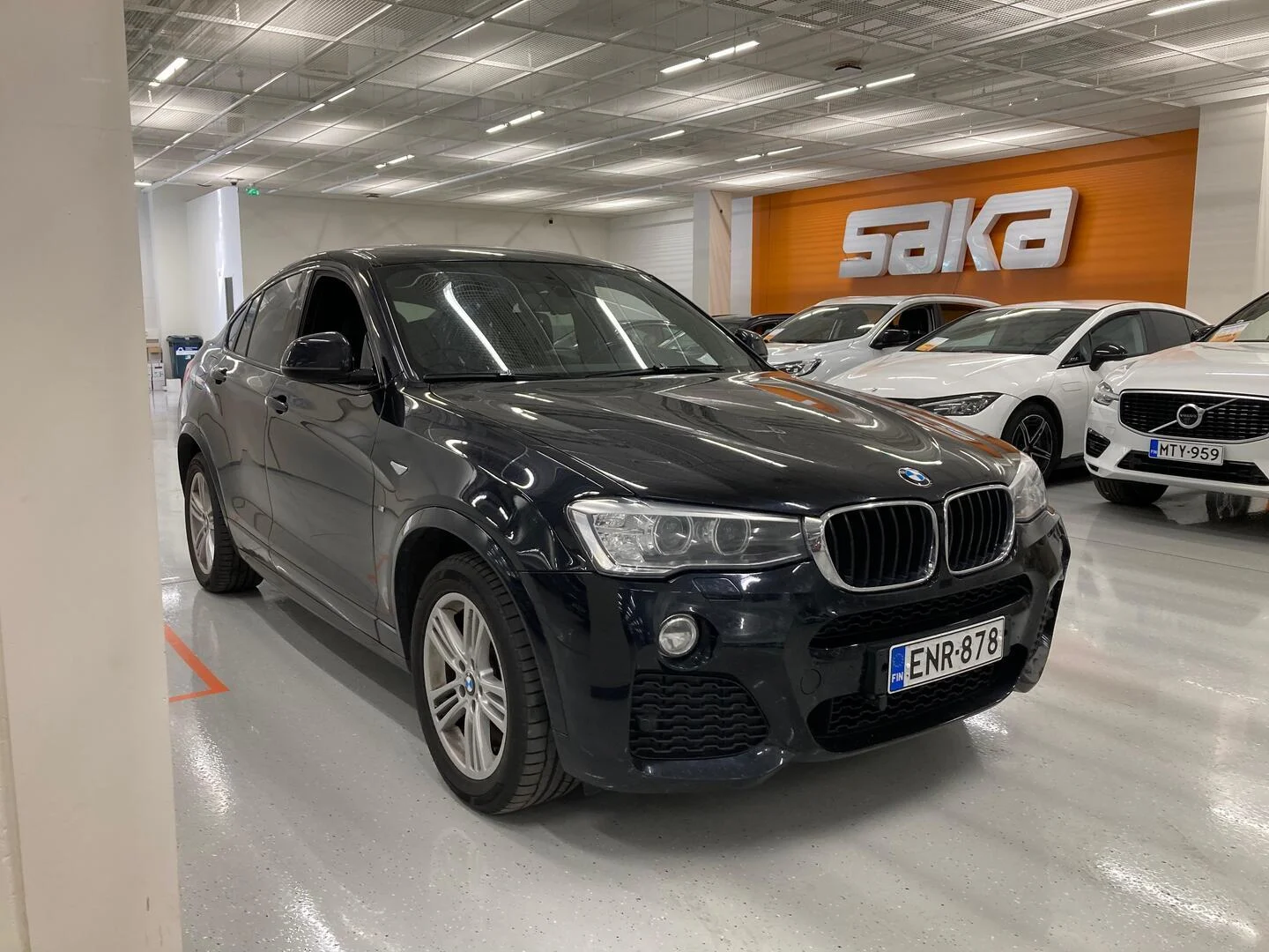Car Image - Ed3gro3J4fxcojnvJwWZx
