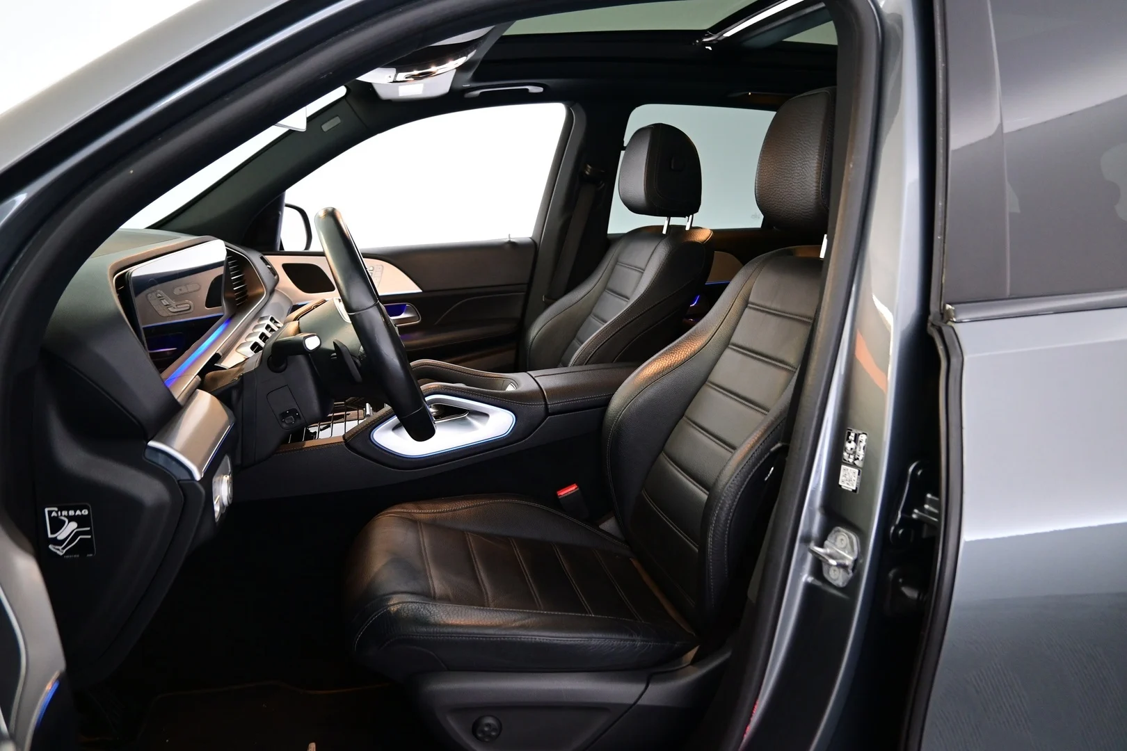 Car Image - 3N2aXnqAcnRAW78ILv7VCP