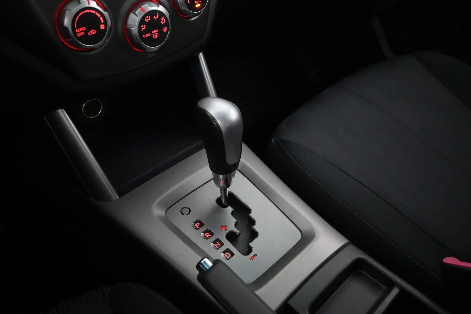 Car Image - 7acI9LUE6jWZI4ch9b7CTF