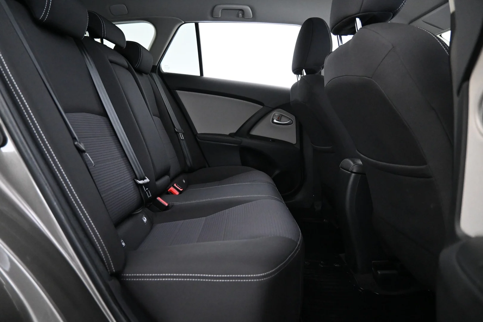 Car Image - 1rOoutd0ppliUNlST1vjis