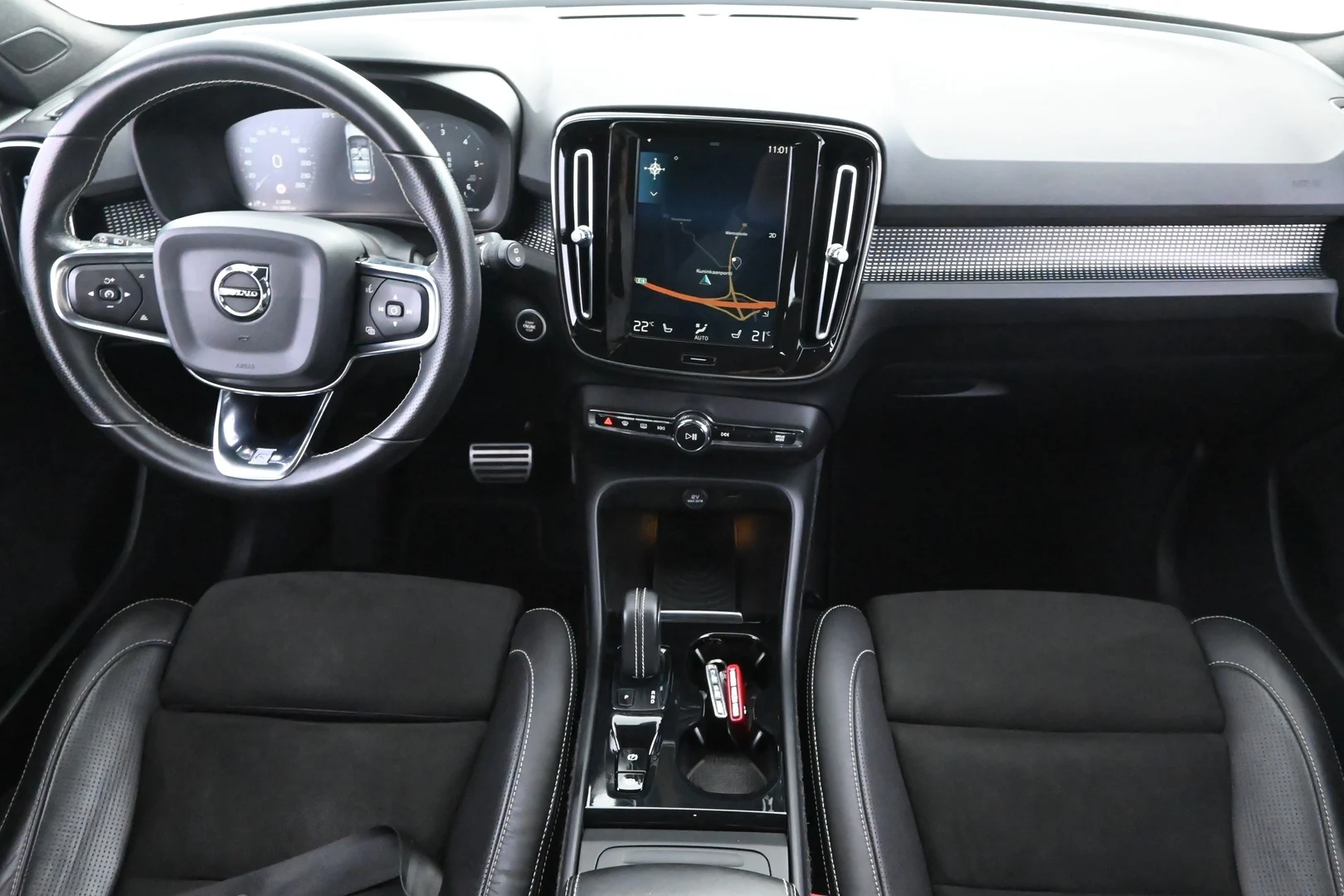Car Image - 2VKGhhEQ9eLgUPGoLcgxid