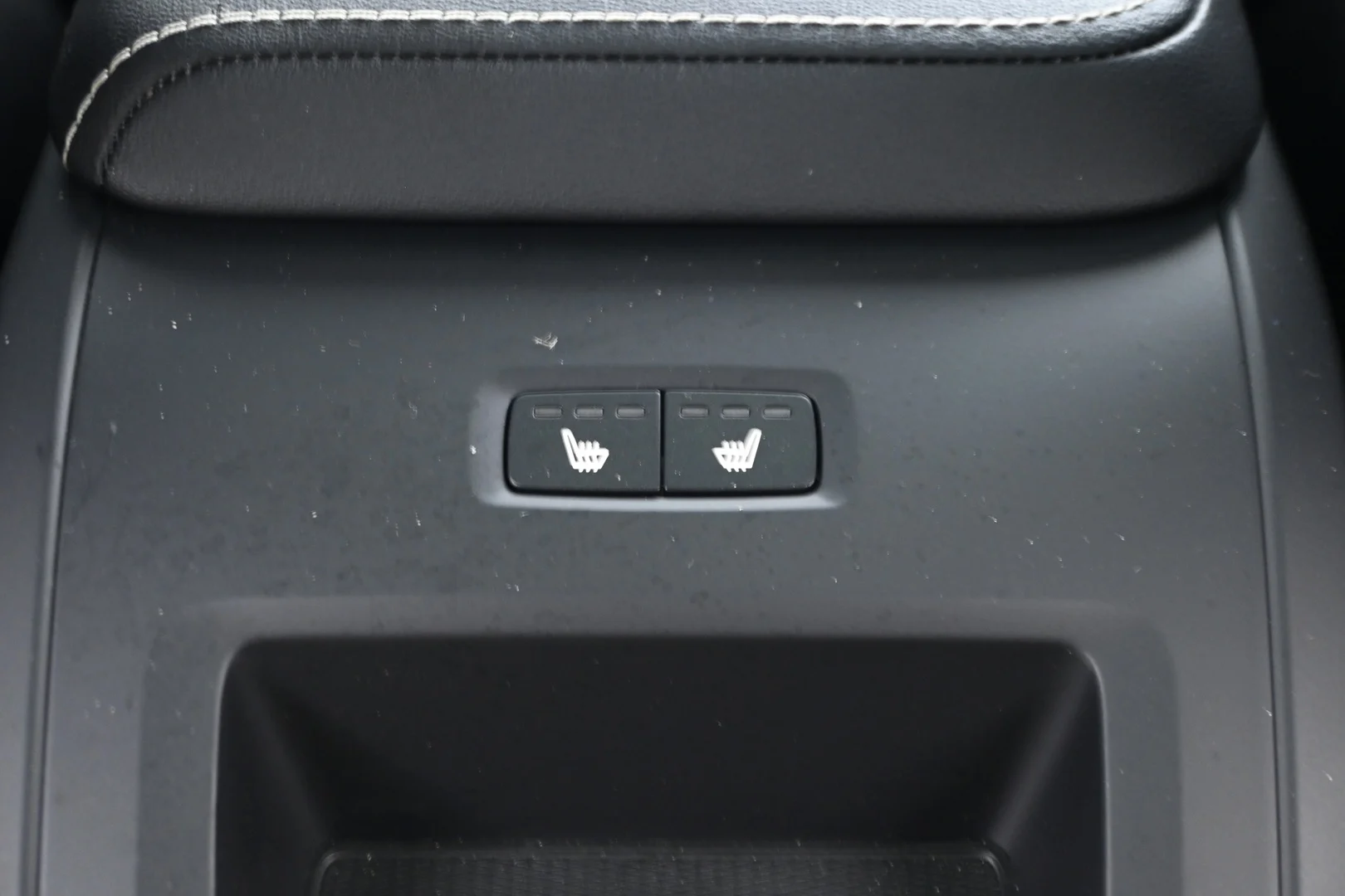 Car Image - 5mVCLU2xBzeOdBww1bqMom