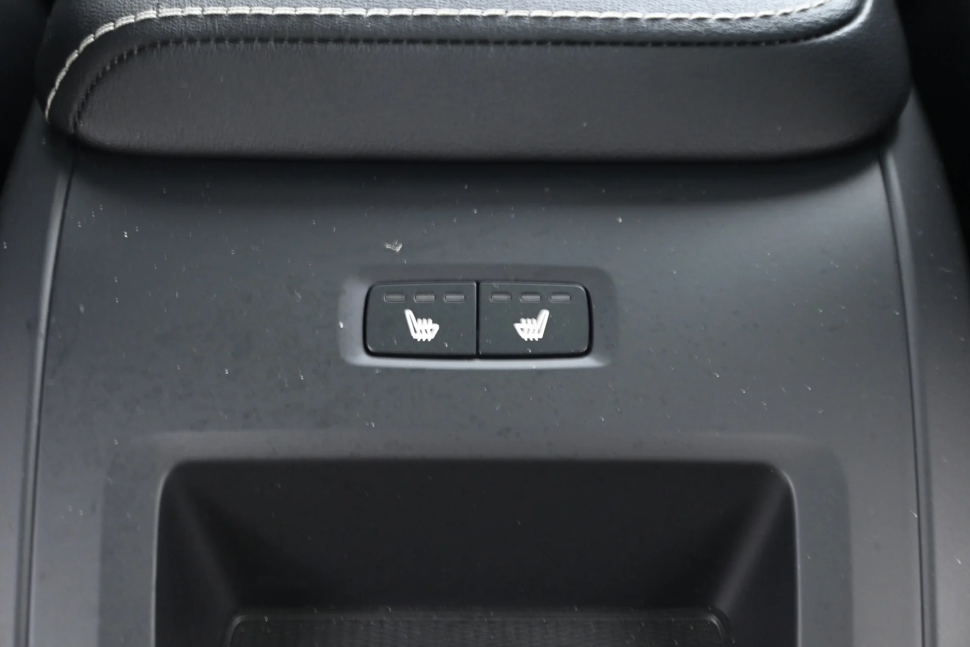 Car Image - 5mVCLU2xBzeOdBww1bqMom