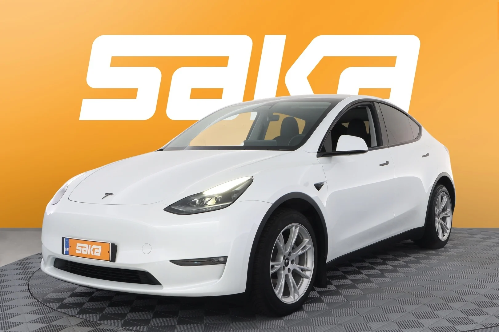 Car Image - 1EQgQ6lKMhLlPwIb7YYVXB