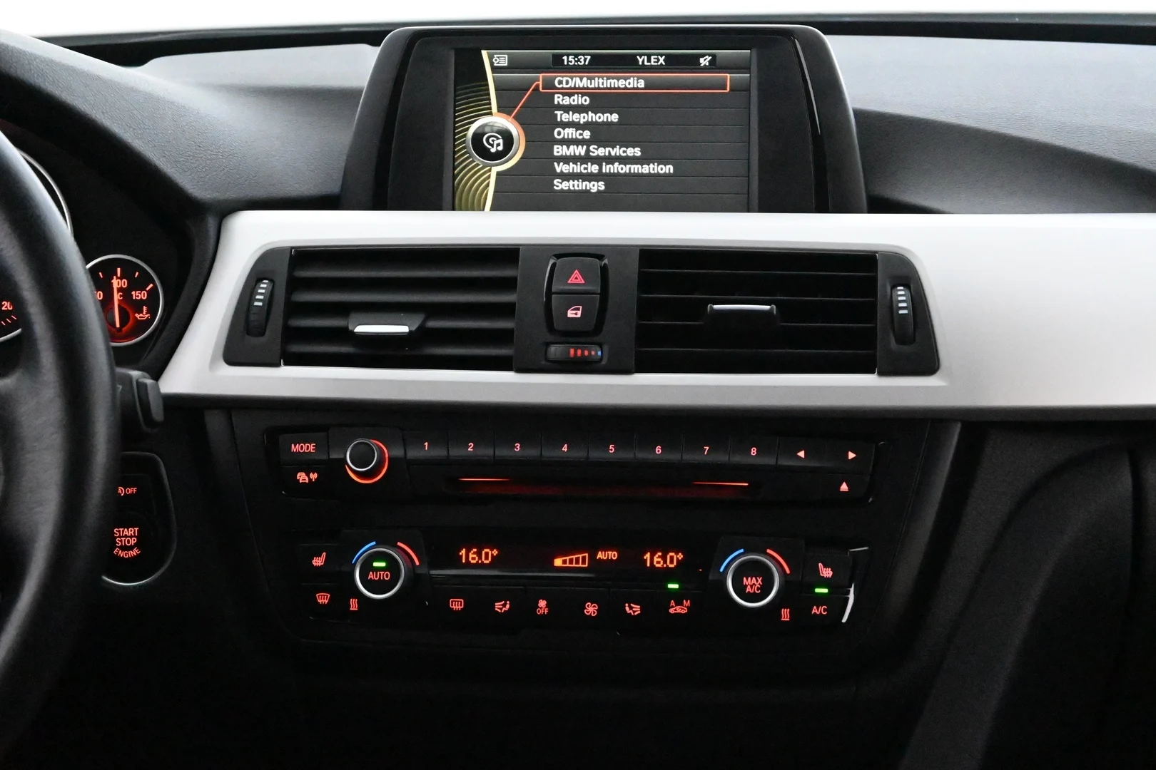 Car Image - 3YJ4VKa1JupOjqZGcy30X3