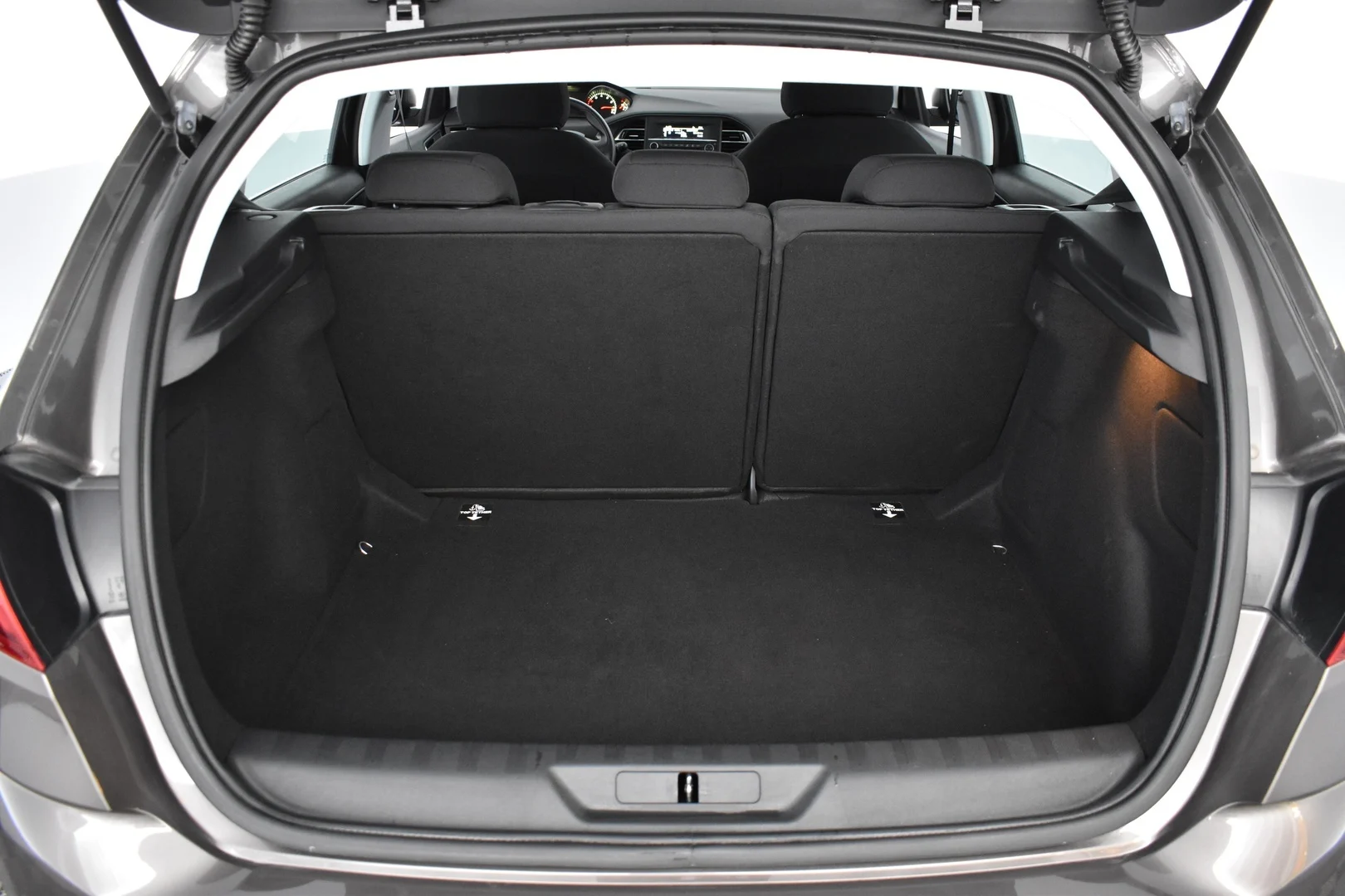 Car Image - 3sZR1739ZJK4kEFn1d2Qvz