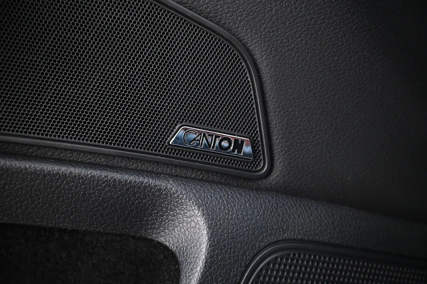 Car Image - 7Gl8gUIxWy4PEYteiOrI8B