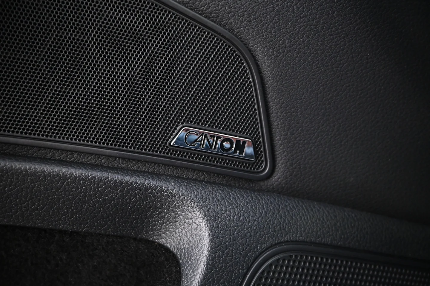 Car Image - 7Gl8gUIxWy4PEYteiOrI8B