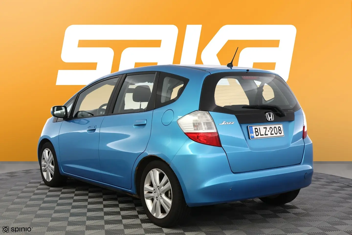 Car Image - 5WofoYqDnYd5sIzhRZZNew