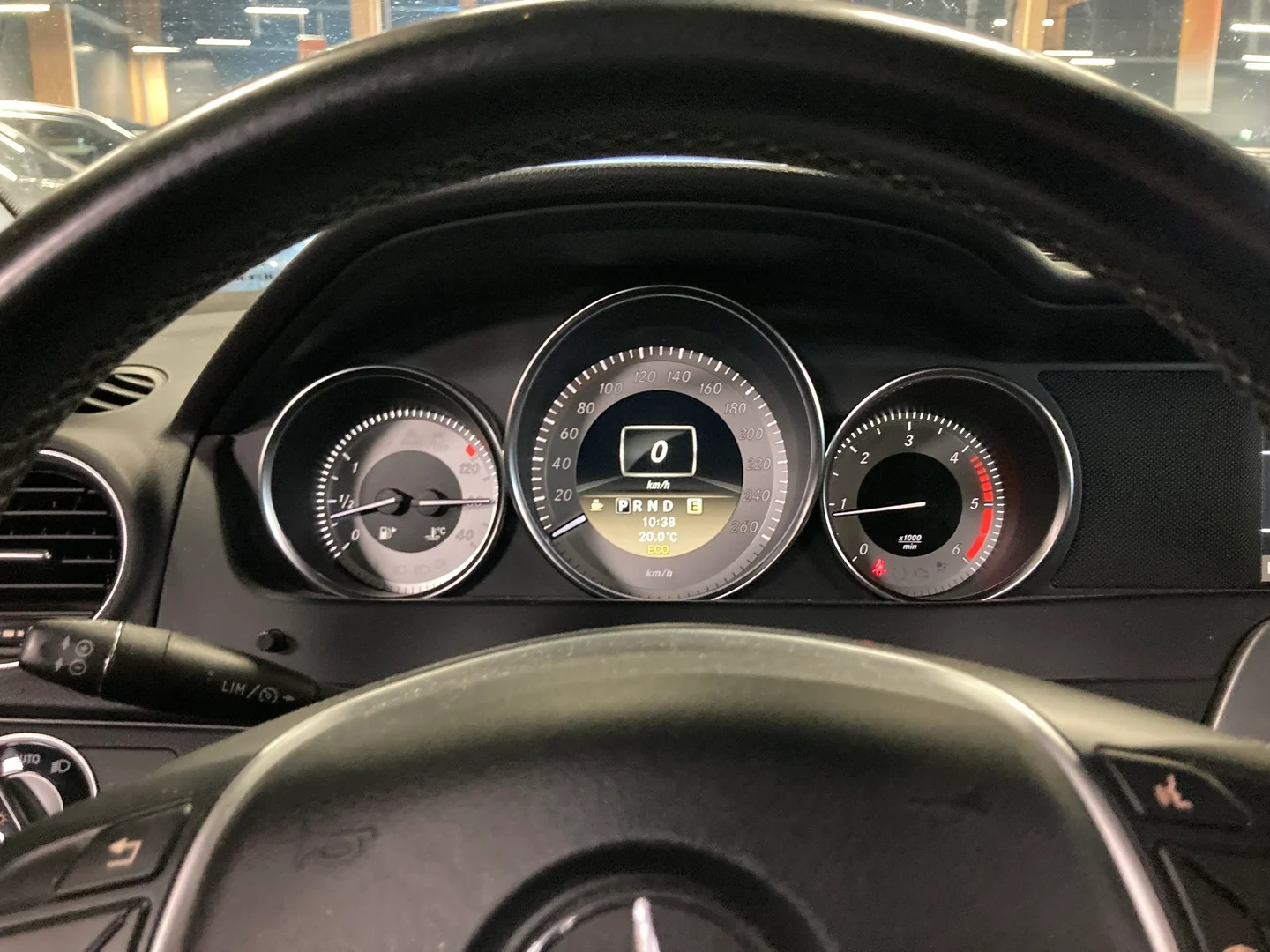 Car Image - 4uDm4wnaWjTsHGXlibWXDQ