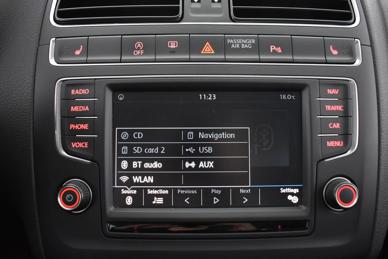 Car Image - 6nXE87nva1b5gO9YUdPaUN