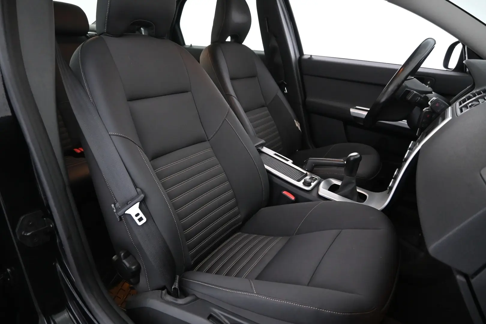 Car Image - USoZenZNIFPShkqxaVpub