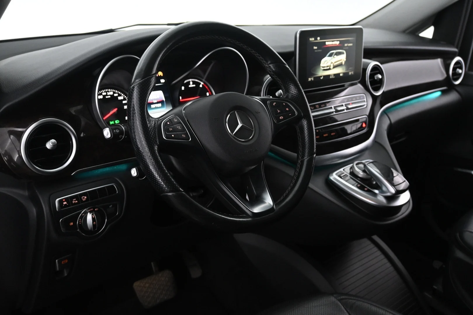 Car Image - 76w9vFwOdPGL4aVDB3DgFU