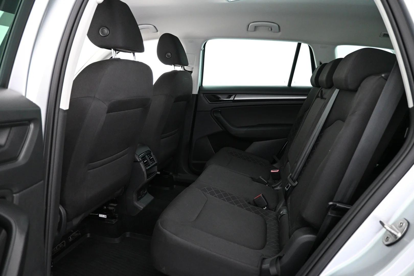 Car Image - 1mg2C8OqcVKdFbrKWEUbas