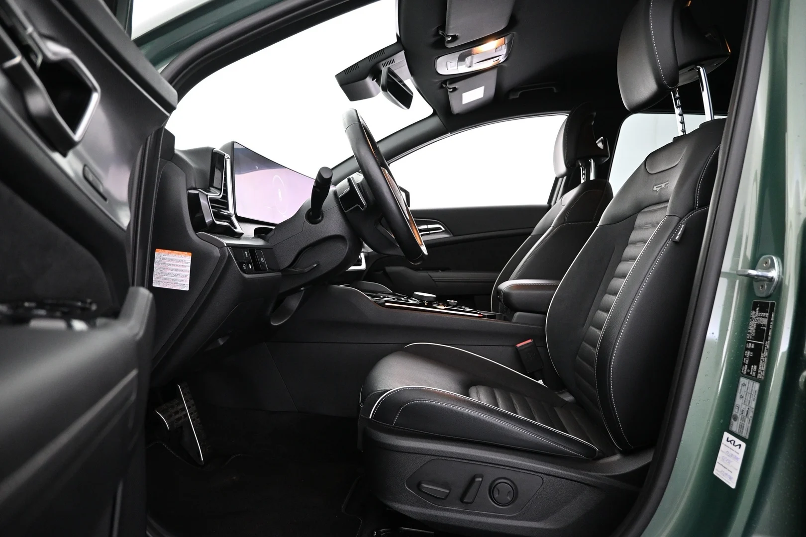 Car Image - 3n8WMBKTQ66eSaPl3DN5s7