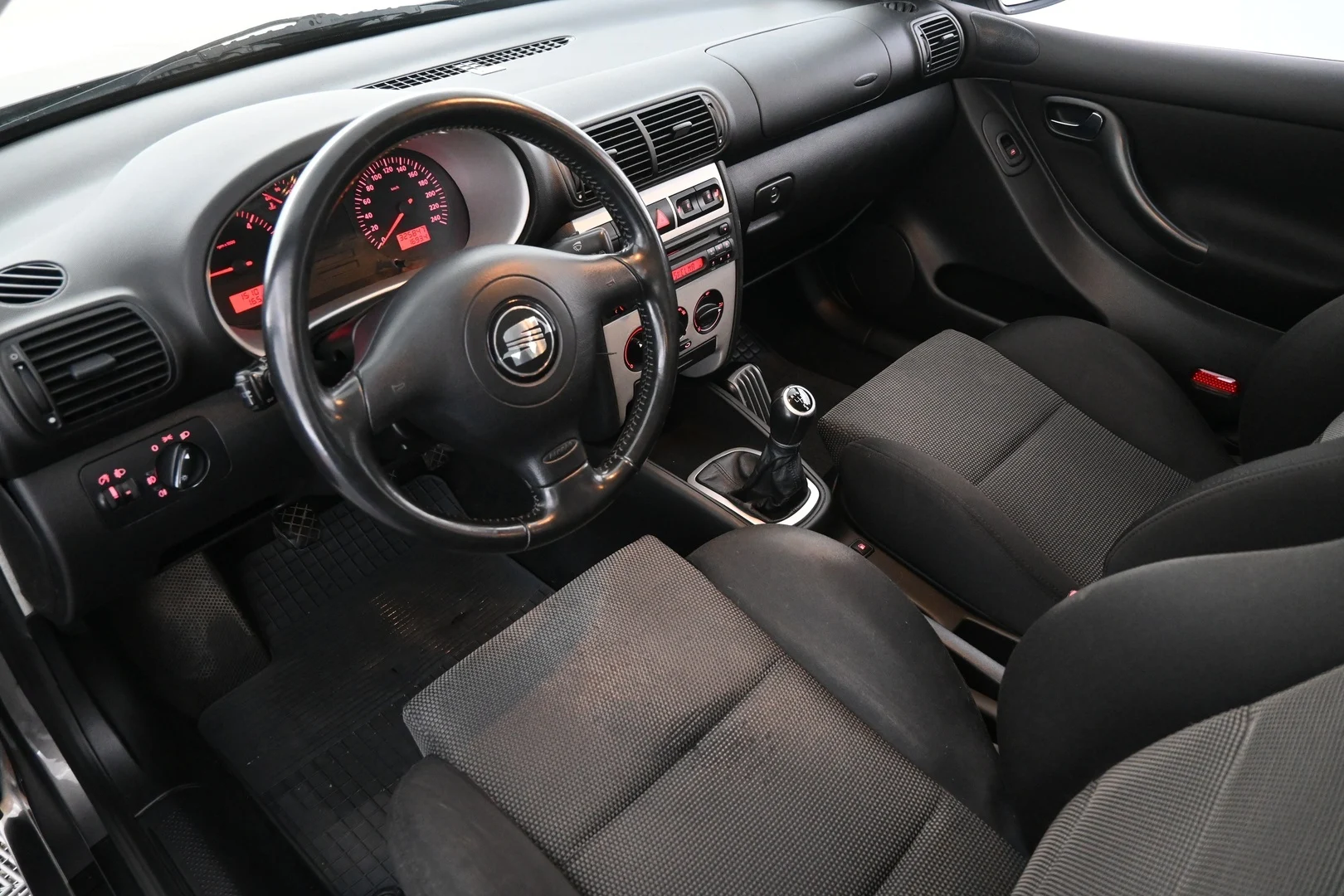 Car Image - 5ggEWI5lW3t7jYjBllg6fs