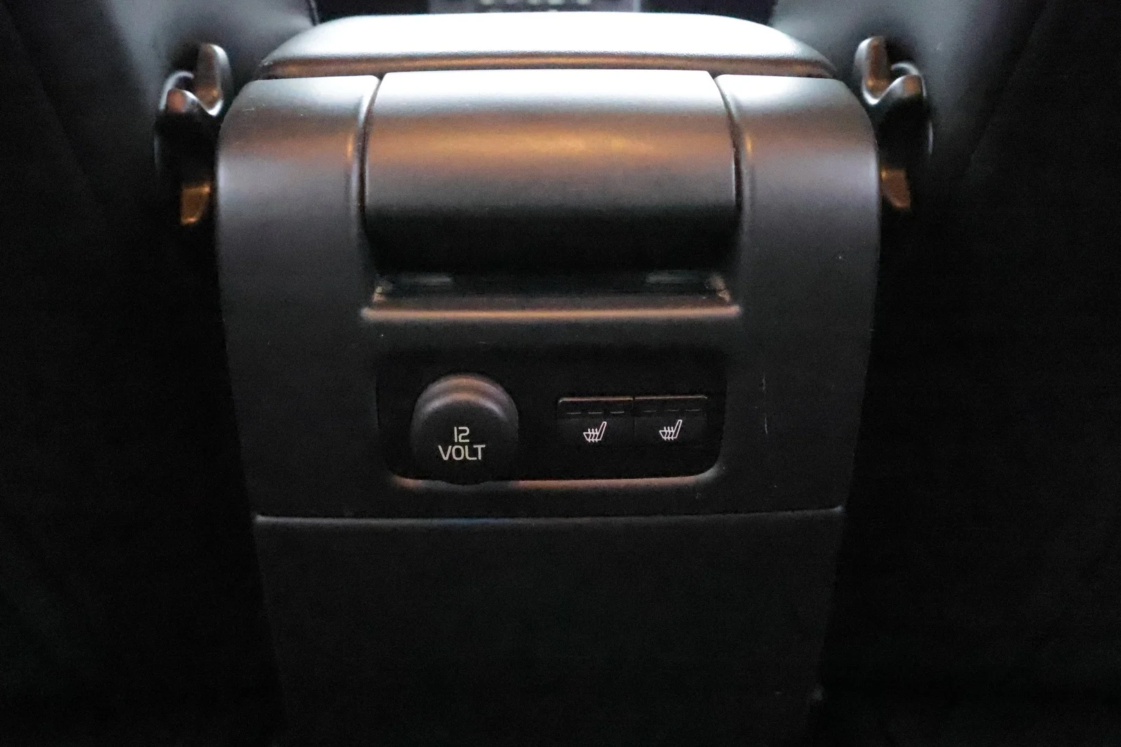 Car Image - 6GuhRDJGC1wwine4kMy3kd