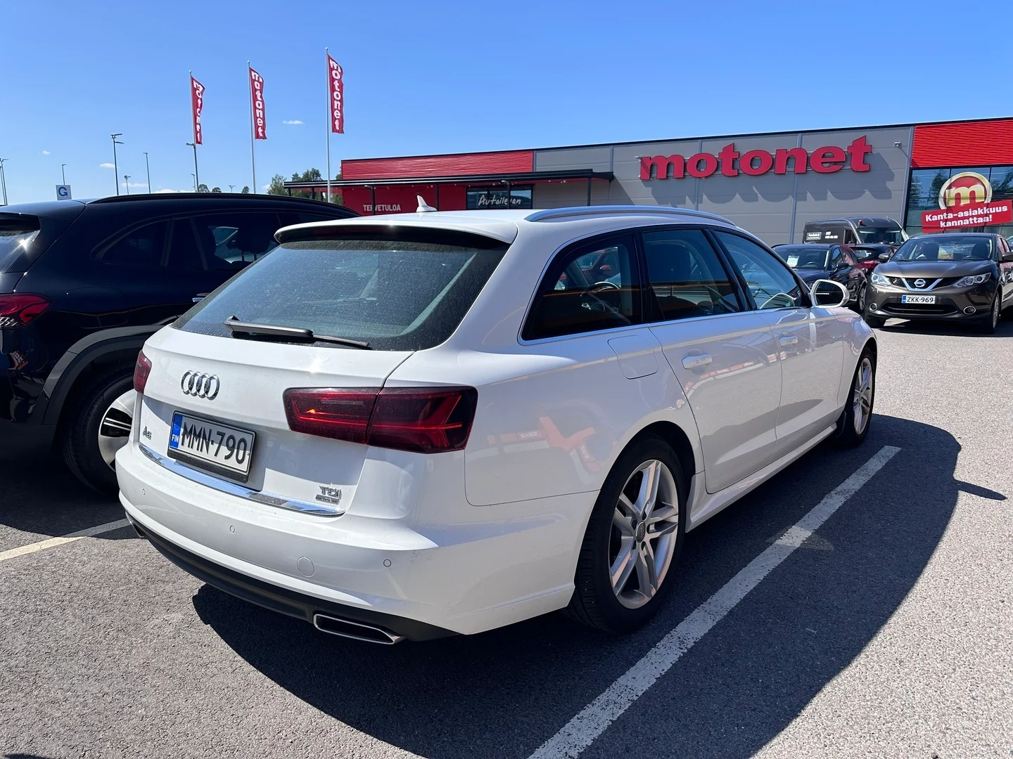 Car Image - 4xQs89Tnw0fqtkZBv9l3z