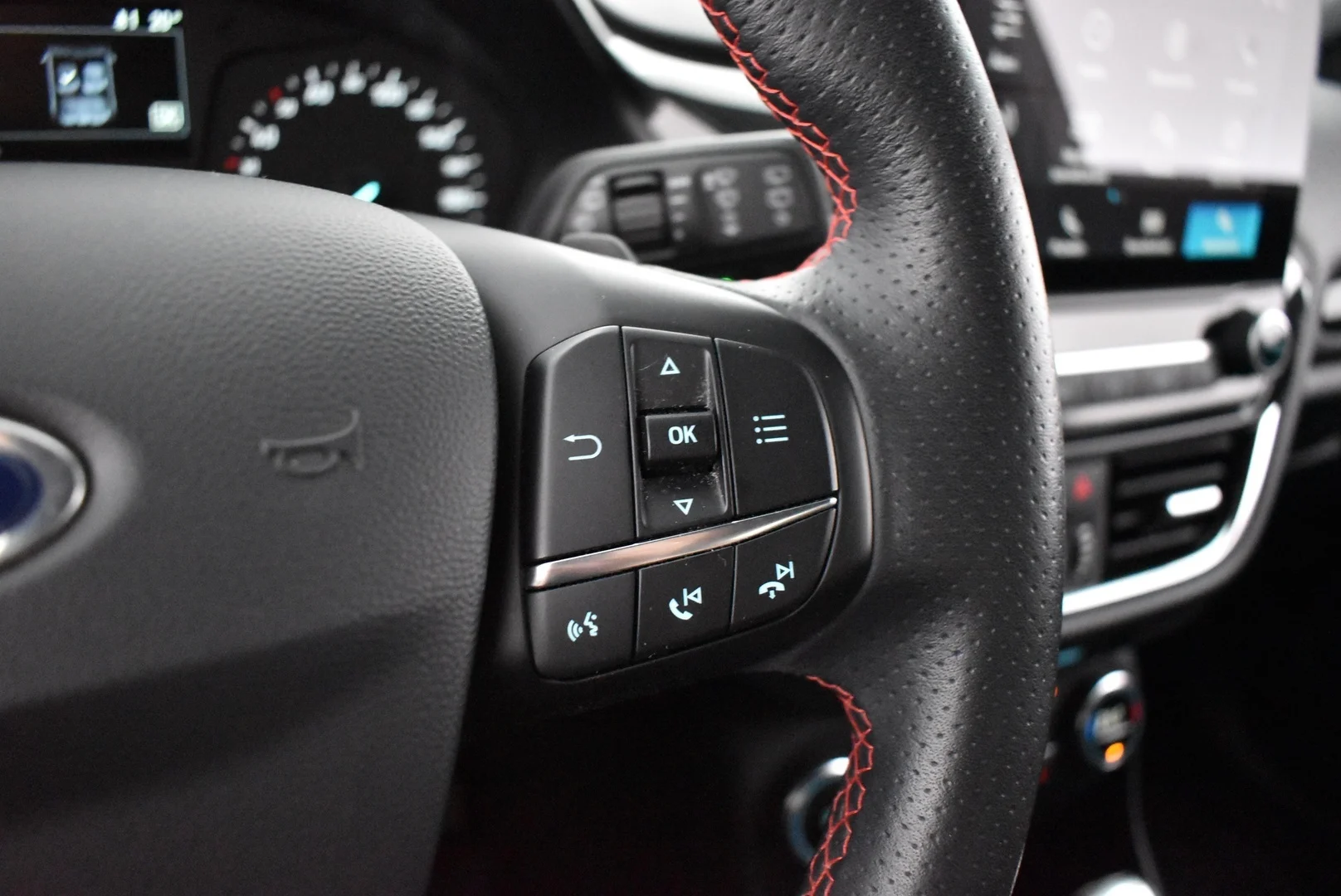 Car Image - 2HlfQZX8KvKhwKJtju3MEG